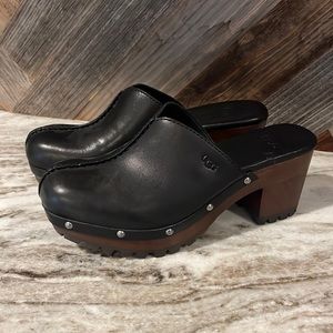 Excellent condition black leather